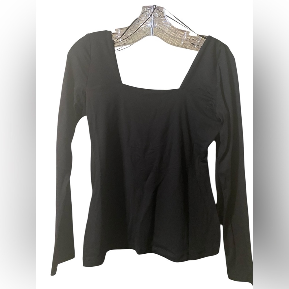 Susana Monaco Black M Top NWT - Picture 2 of 6